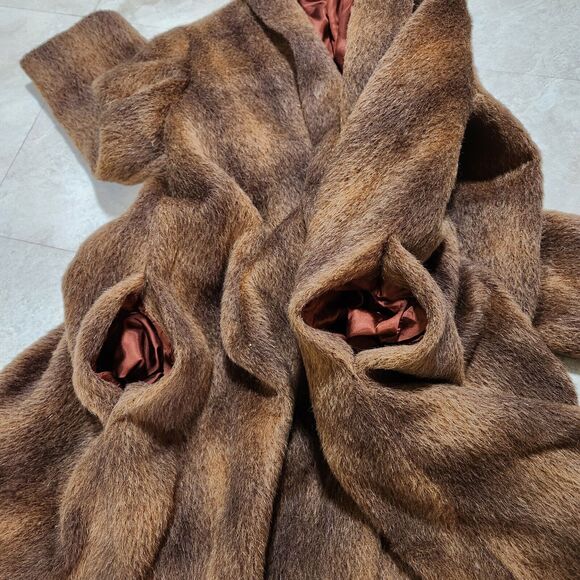 VTG Christian Dior Womens Size 8 USA Made Long Fur Coat Jacket Mink? W Pockets - Picture 13 of 16